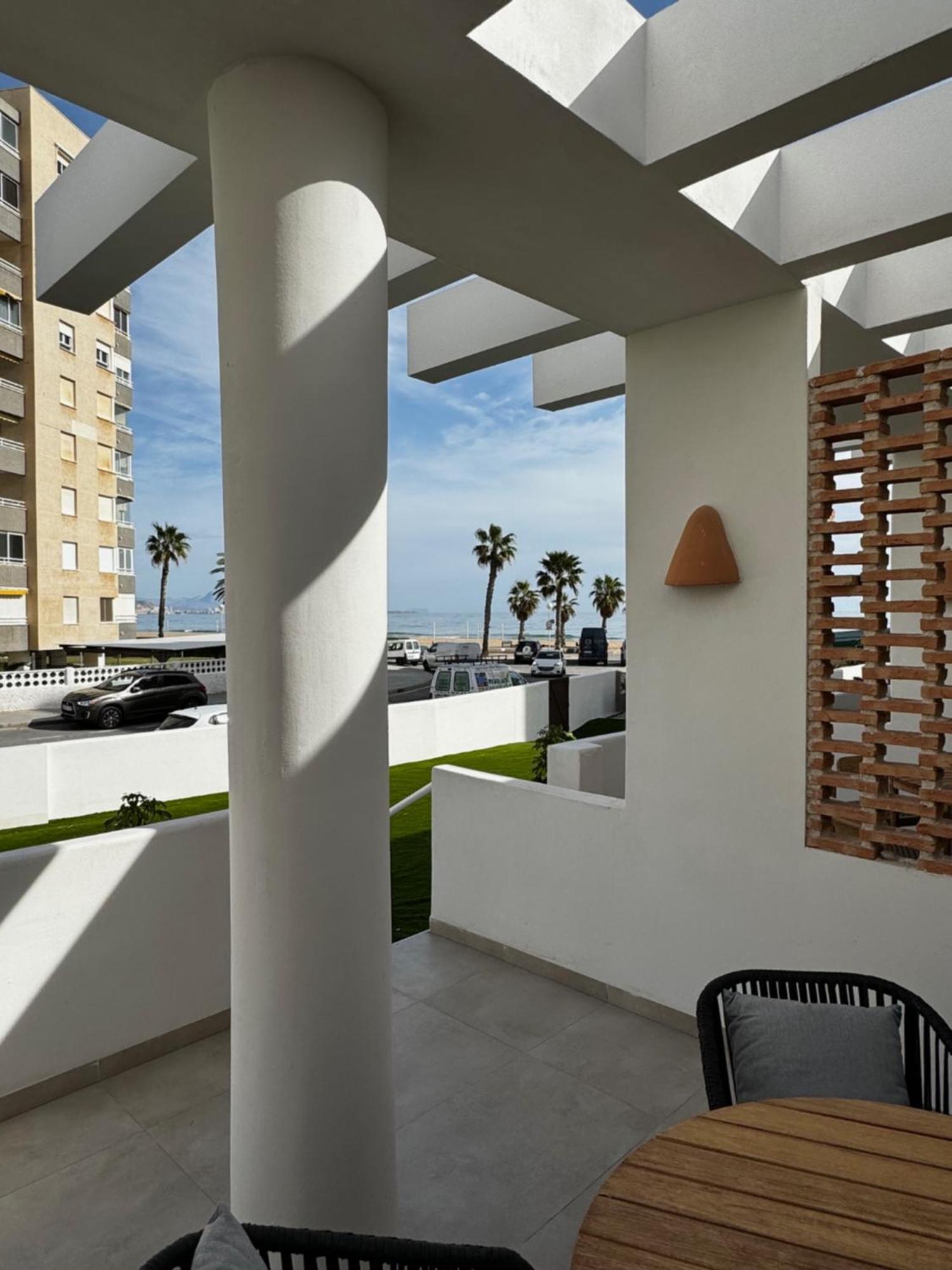 Reyes Catolicos Premium Beach, Playa Urbanova, Alicante Luaran gambar