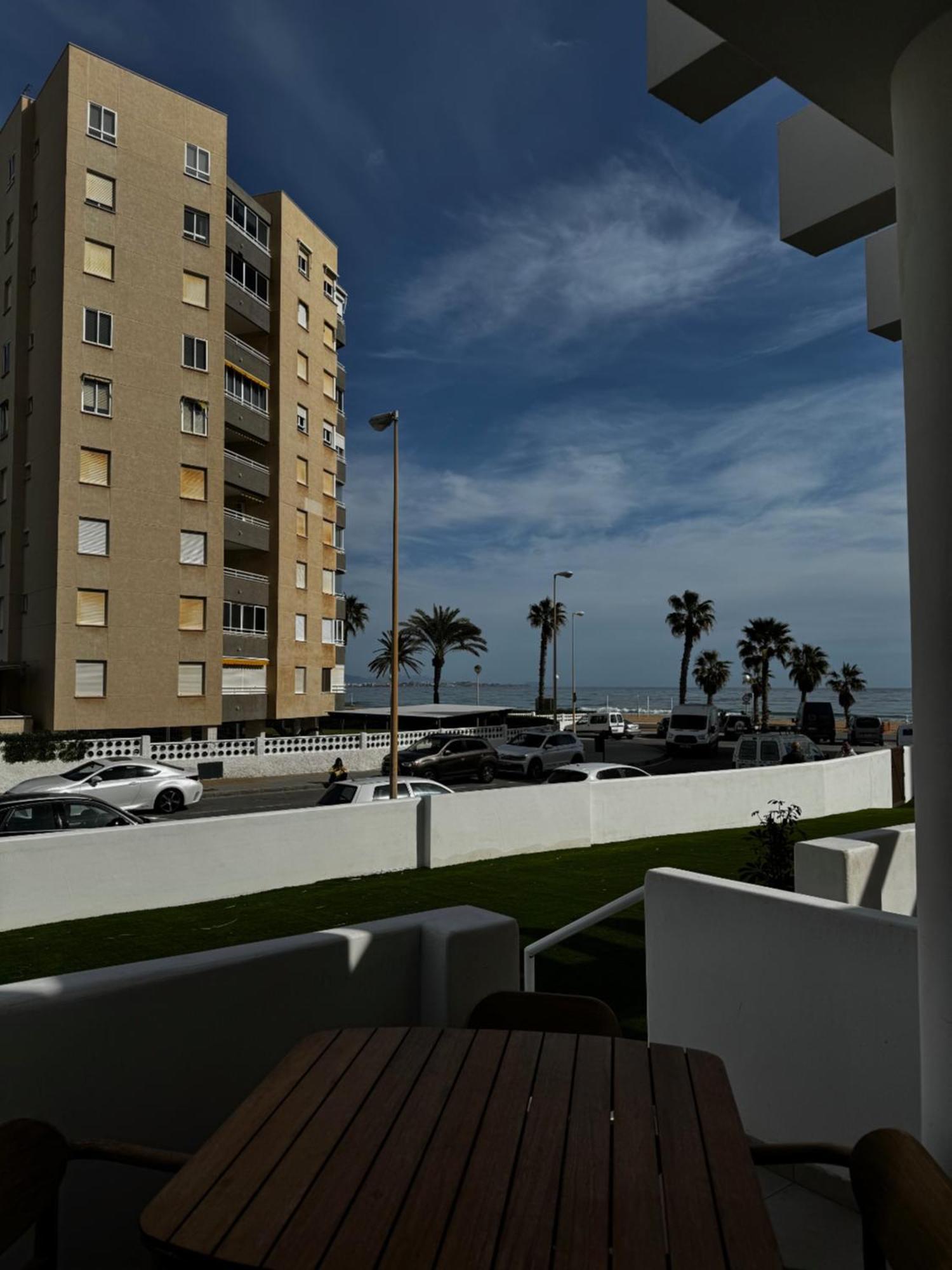 Reyes Catolicos Premium Beach, Playa Urbanova, Alicante Luaran gambar